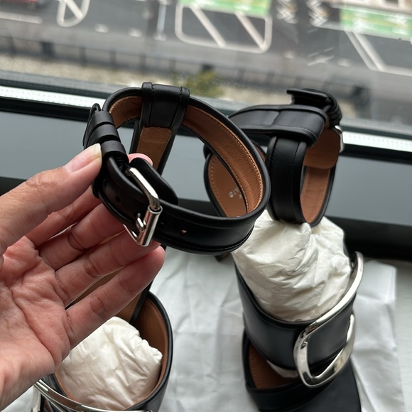 GIVENCHY SANDALS - Picture 3 of 5